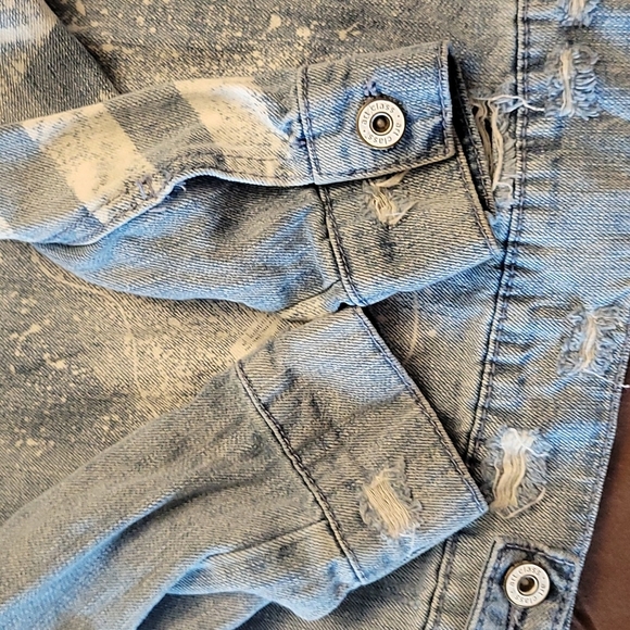 ART CLASS Graphic Studed Denim Jean Jacket M - Picture 8 of 14